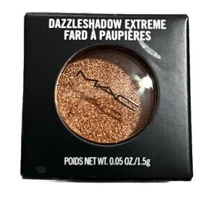 M A C Cosmetics -- Dazzle Shadow  Extreme --  Couture Copper